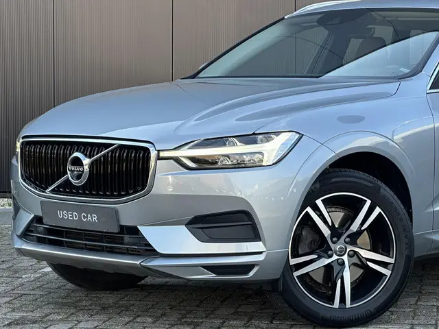 Volvo XC60 2.0 T5 Momentum 2019 Benzine 2