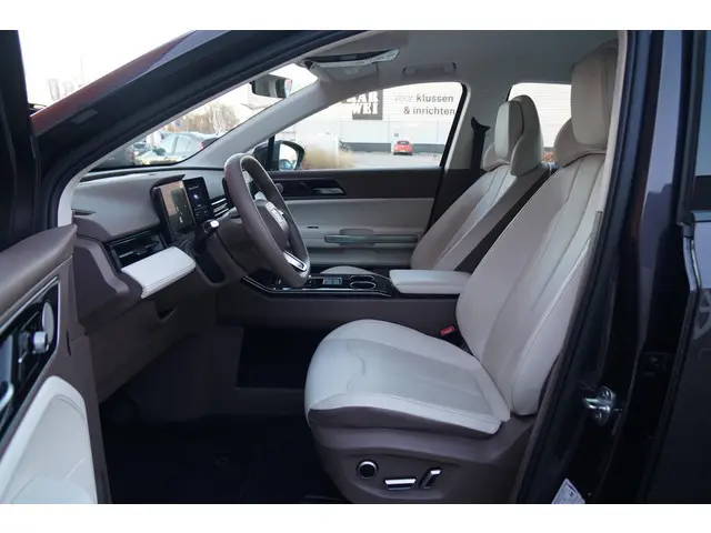 Aiways U5 63kWh Showroom 2020 Elektrisch 15