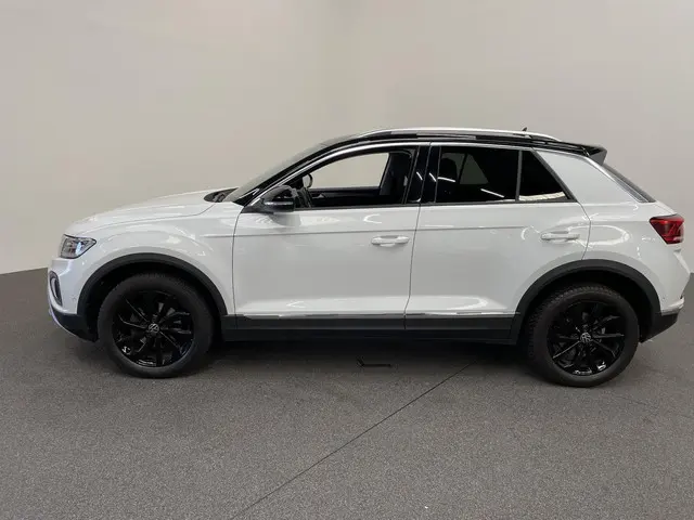 Volkswagen T-Roc 1.5 TSI DSG Style 2023 Benzine 8
