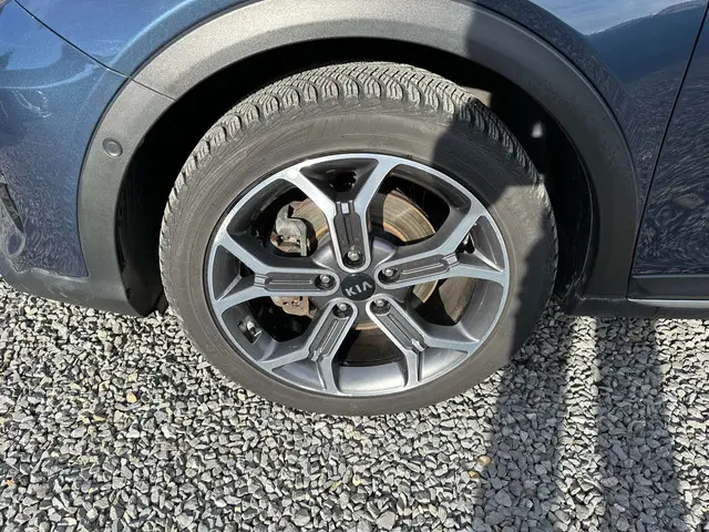 Kia XCeed 1.6 CRDi Sense ISG DCT 2021 Diesel 25