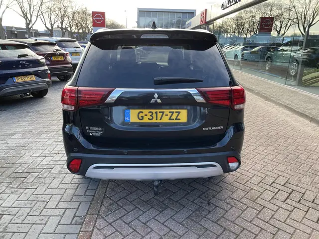 Mitsubishi Outlander 2.0 2WD Limited+ 2019 Benzine 9