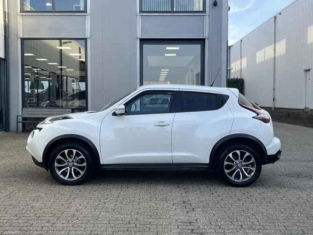 Nissan Juke 1.2 DIG-T S/S Connect Edition 2014 Benzine 25