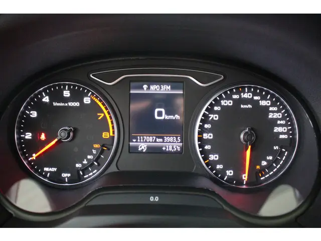 Audi A3 Limousine 35 TFSI 150PK 2020 Benzine 11