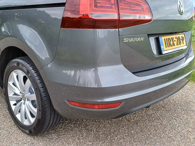Volkswagen Sharan 2.0 TSI Highline 7 Pers. 2016 Benzine 16