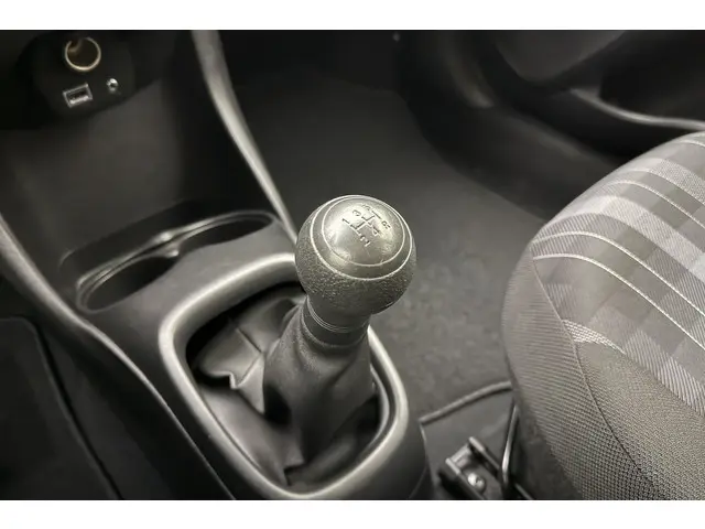 Peugeot 108 1.0 e-VTi Active 2018 Benzine 21