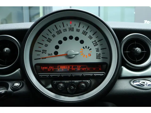 MINI Roadster Mini 1.6 Cooper 2012 Benzine 13