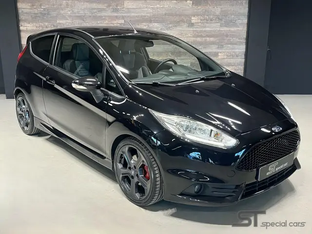 Ford Fiesta 1.6 ST|Nieuw distributieriem 2014 Benzine 6