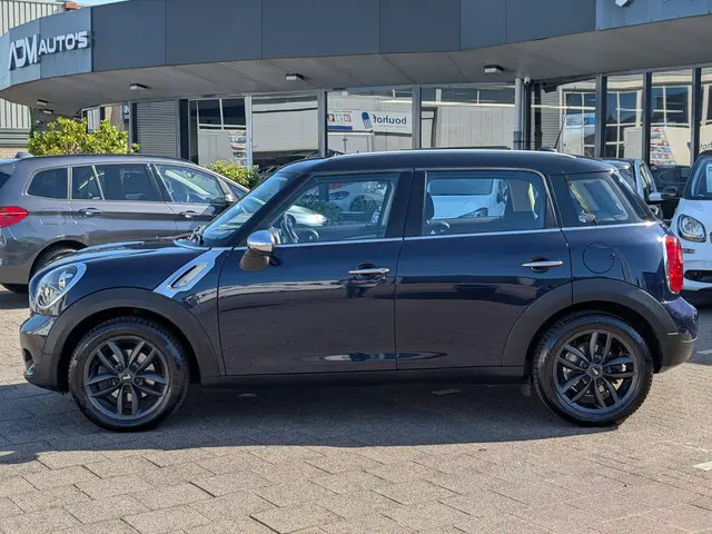 MINI Countryman Mini 1.6 Cooper Edition / PANO 2014 Benzine 3