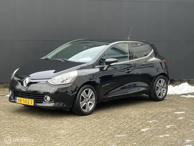 Renault Clio 0.9 TCe Night&Day !! MOTOR DEFECT !! 2015 Benzine