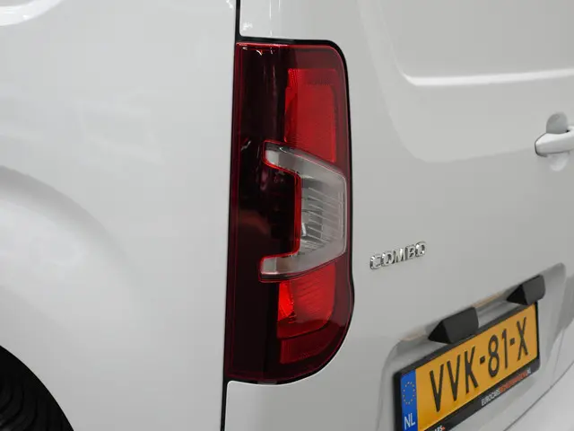 Opel Combo 130pk L1 2023 Diesel 8