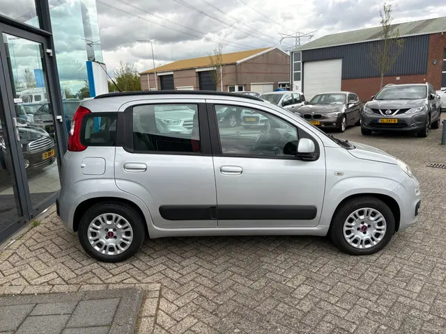 Fiat Panda 0.9 TwinAir Easy *AC 2013 Benzine 6