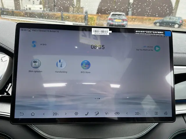 BYD SEAL U 1.5 DM-i FWD Boost 2025 Hybride Benzine 24