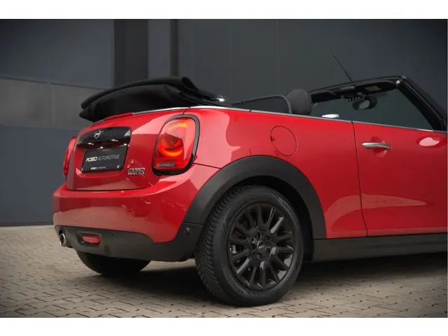 MINI Cooper Cabrio Mini 1.5 Chili 2018 Benzine 23