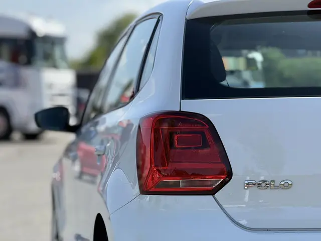 Volkswagen Polo 1.4 TDI Comfortline 2015 Diesel 6
