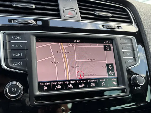 Volkswagen Golf 1.2 TSI Connected Series 2016 Benzine 26