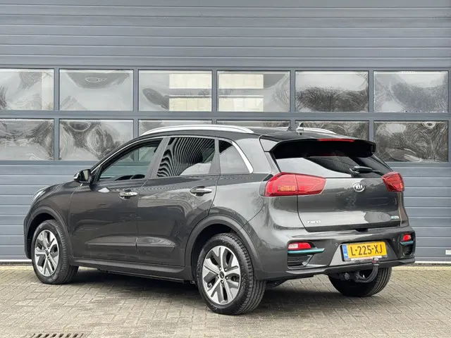 Kia e-Niro DYNAMICPLUSLINE 64 KWH 2021 Elektrisch 18