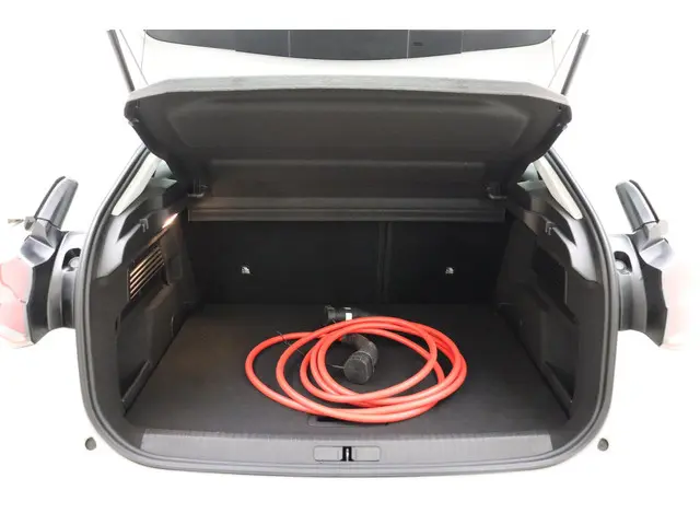 Citroën ë-C4 Feel Pack 50 kWh 2023 Elektrisch 13