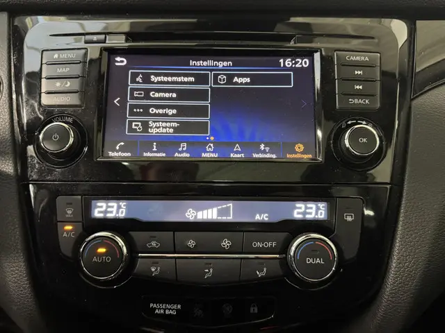 Nissan QASHQAI 1.3 DIG-T Design Edition 2021 Benzine 35