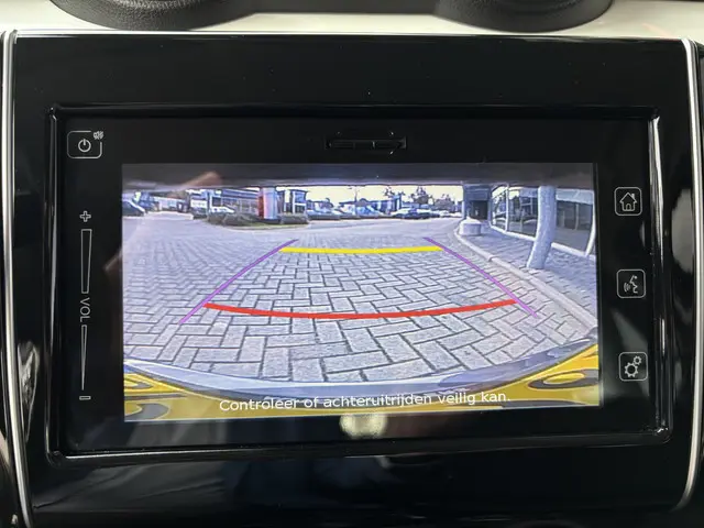 Suzuki Swift 1.2 Stijl Smart Hybrid 2018 Benzine 18