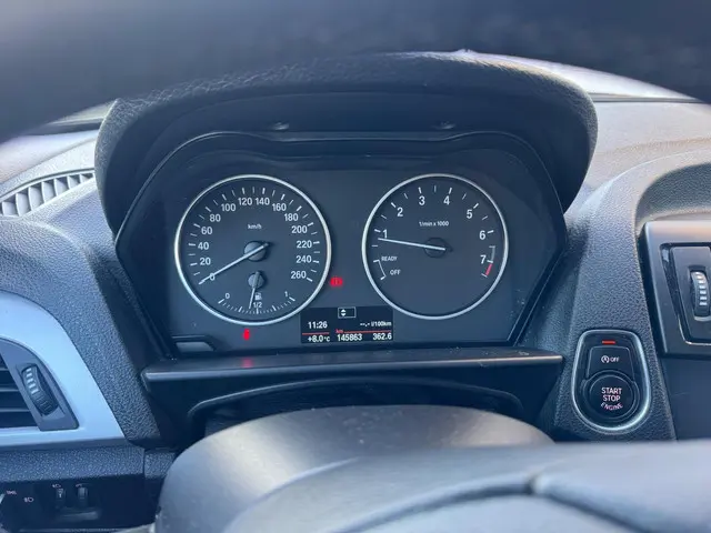 BMW 1 Serie 114i Business+ 2013 Benzine 15