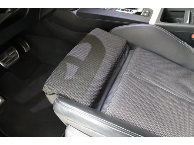 Audi Q5 45 TFSI 245PK Quattro S-Line 2019 Benzine 19