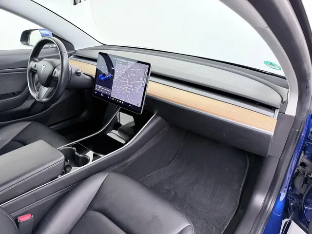 Tesla Model 3 Long Range AWD 75 kWh 2019 Elektrisch 39