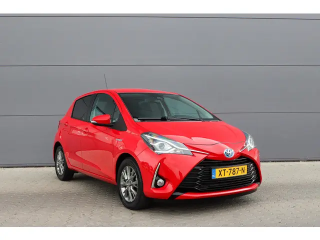 Toyota Yaris 1.5 Hybrid Dynamic 2019 Hybride Benzine 15