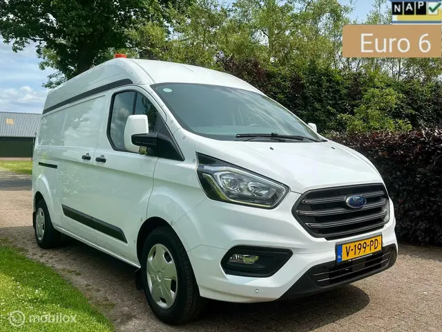 Ford Transit Custom 3
