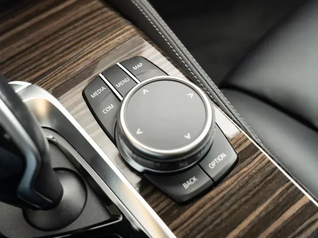 BMW 5 Serie Sedan 530e xDrive 2021 Hybride Benzine 33