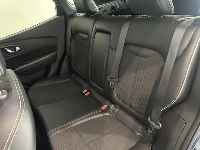 Renault Kadjar 1.2 TCe 130 EDC Bose 2017 Benzine 6