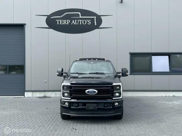 Ford F-350 USA Platinum 2025 Diesel 12