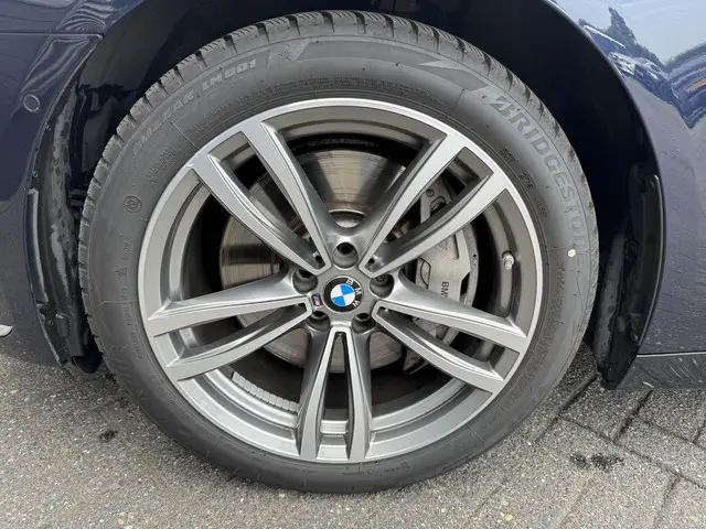 BMW 7 Serie 750d xDrive High Executive 2017 Diesel 7