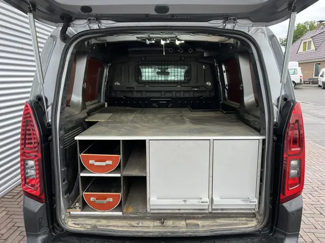 Opel Combo 1.5D L1H1 Edition 2021 Diesel 11