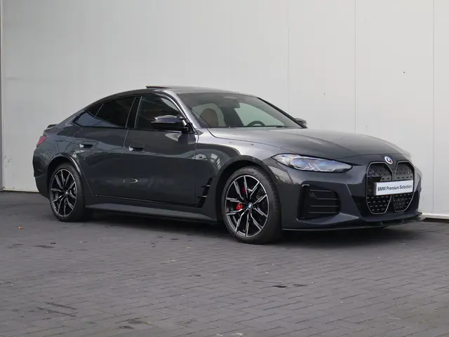 BMW i4 M50 84 kWh 2023 Elektrisch 8