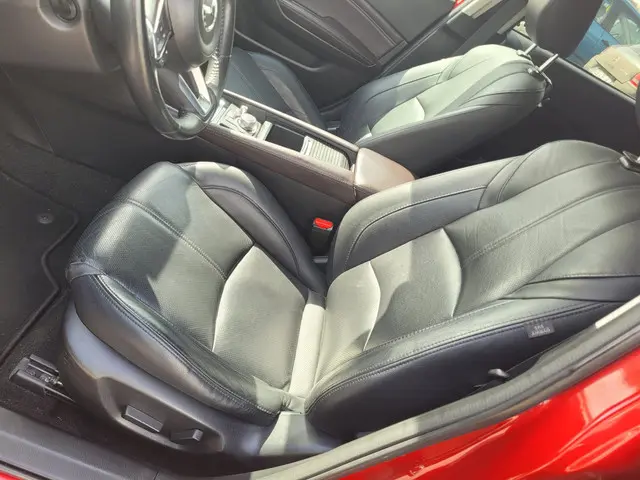 Mazda 3 2.0 SkyActiv-G 120 SkyLease 2017 Benzine 16