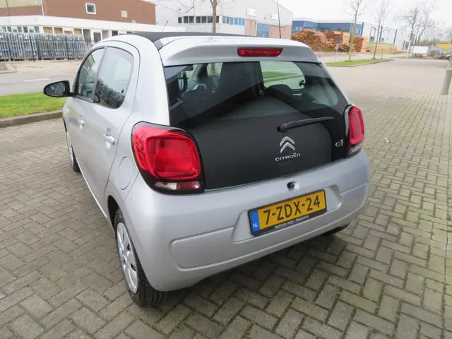 Citroën C1 1.0 e-VTi Airscape Cool 5 deurs 2014 Benzine 4