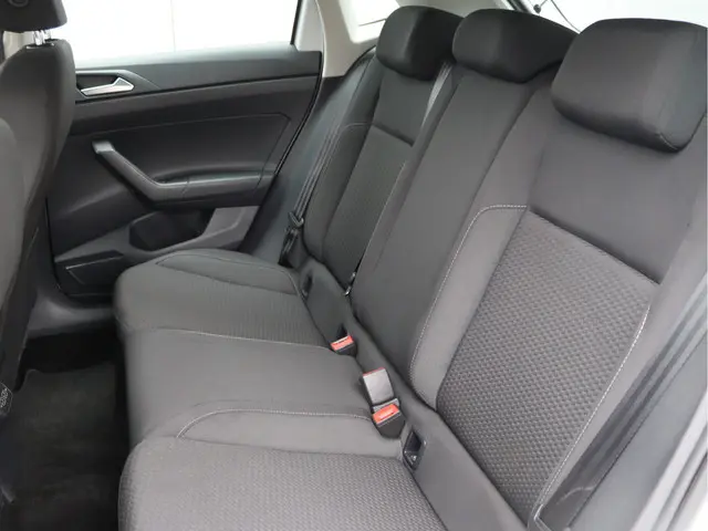 Volkswagen Polo 1.0 TSI Comfortline 2019 Benzine 23