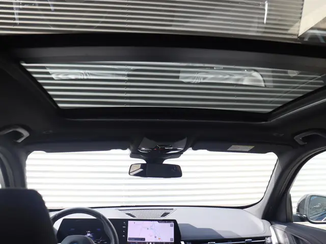 BMW iX1 eDrive20 2024 Elektrisch 31