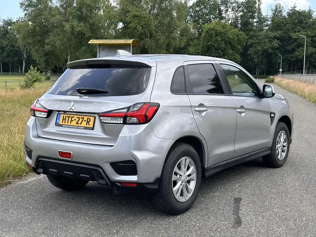Mitsubishi ASX 2.0 Pure 2020 Benzine 2