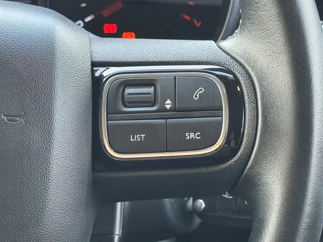 Citroën C3 Aircross 1.2 PureTech Shine 2021 Benzine 27