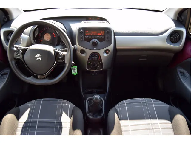 Peugeot 108 1.0 e-VTi Blue Lion Cool 2016 Benzine 16