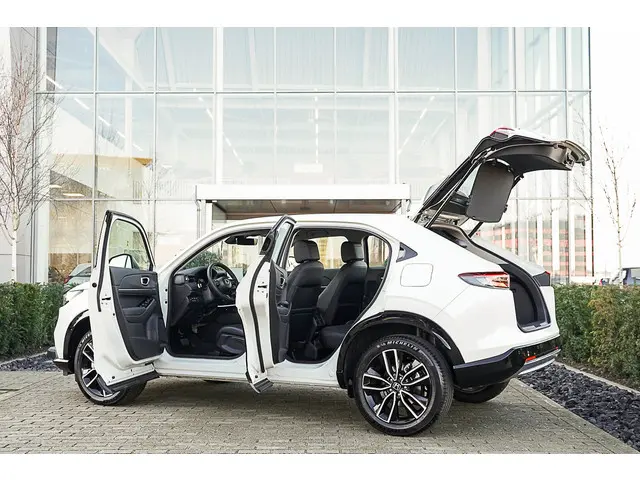 Honda HR-V 1.5i e:HEV ADVANCE 2024 Hybride Benzine 34