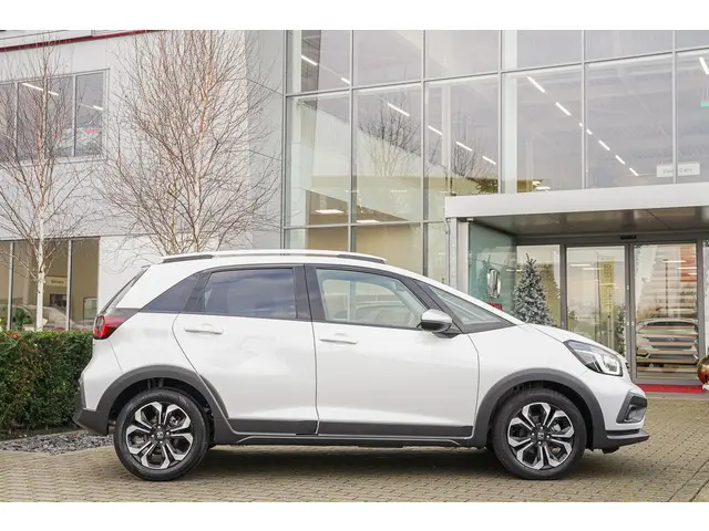 Honda Jazz 1.5i e:HEV CROSSTAR 2020 Hybride Benzine 52