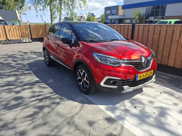 Renault Captur 0.9 TCe Bose 2018 Benzine 4