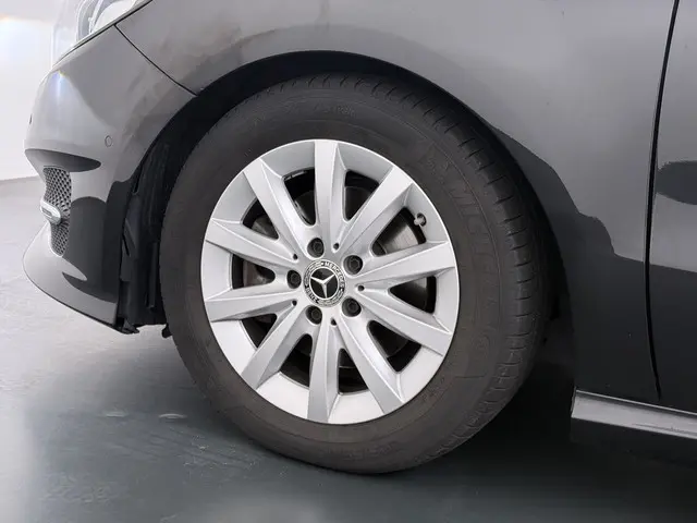 Mercedes-Benz B-Klasse 180 Style 2018 Benzine 7