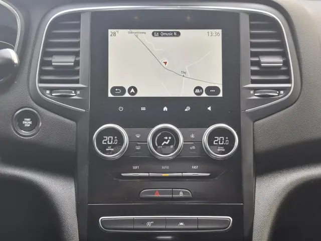 Renault Mégane 1.3 TCe 140 EDC Intens 2022 Benzine 21