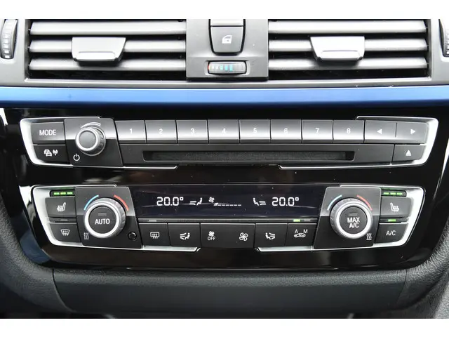 BMW 4 Serie Coupé 430i 2017 Benzine 17