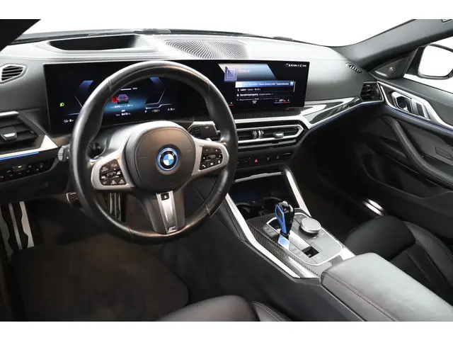 BMW i4 eDrive40 High Executive 84 kWh 2022 Elektrisch 72