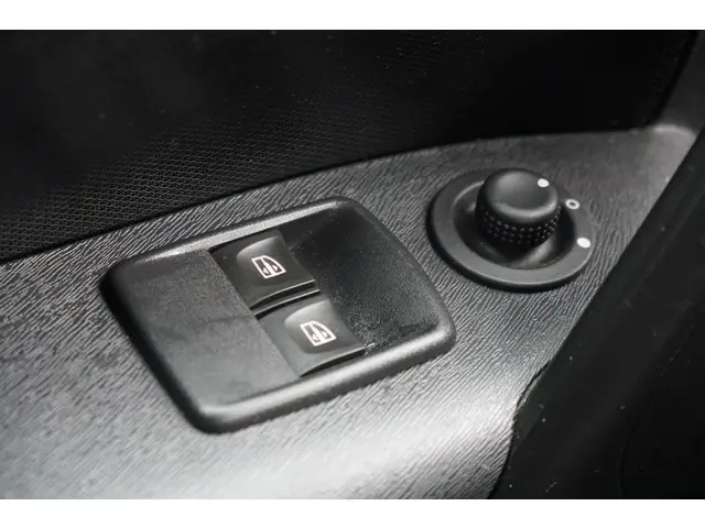 Nissan NV250 1.5 dCi 95 L2H1 Optima 2020 Diesel 26