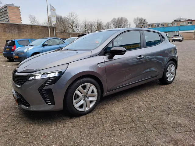 Renault Clio 1.0 TCe 90 GPF evolution 2025 Benzine 5